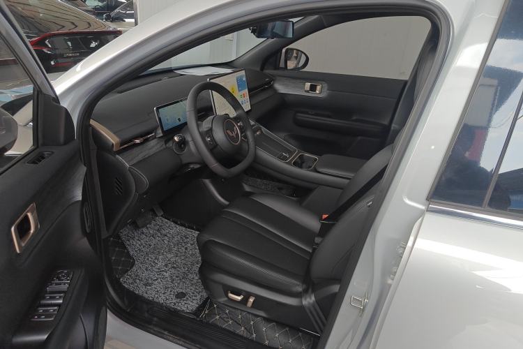 Used Wuling Xingguang S 2024 130km Flagship Version Left Front Seat
