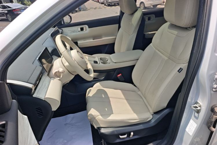 Used Wuling Xingguang S 2024 130 km Flagship Version Left Front Seat