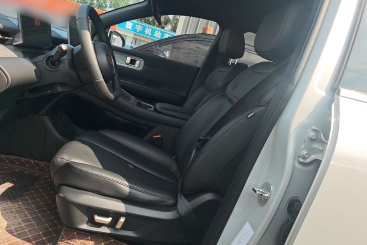 Used Wuling Xingguang S 2024 510 km Flagship Version Left Front Seat