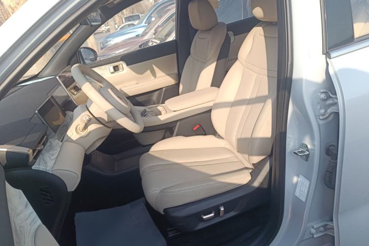 Used Wuling Xingguang S 2024 130 km Flagship Version Left Front Seat