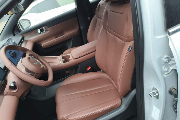 Used Wuling Xingguang S 2024 130 km Flagship Version Left Front Seat