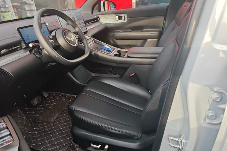 Used Wuling Xingguang S 2024 130 km Flagship Version Left Front Seat