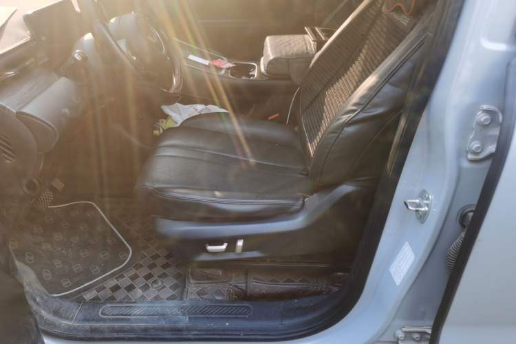 Used Wuling Xingguang S 2024 510km Flagship Edition Left Front Seat