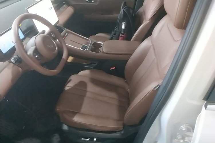 Used Wuling Xingguang S 2024 130 km Flagship Version Left Front Seat
