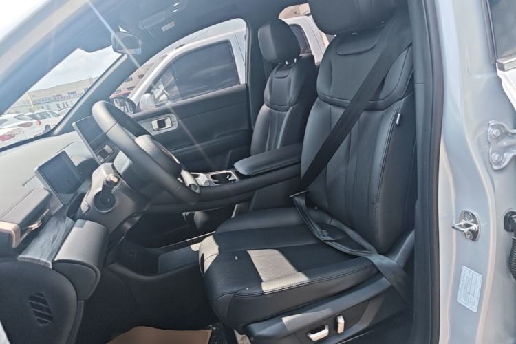 Used Wuling Xingguang S 2024 130 km Flagship Version Left Front Seat