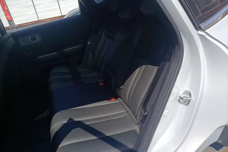 Used Wuling Xingguang S 2024 130 km Flagship Version Left Rear Seat