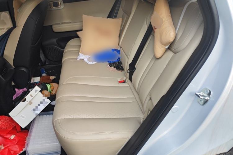 Used Wuling Xingguang S 2024 130km Flagship Version Left Rear Seat