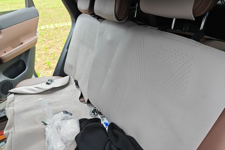 Used Wuling Xingguang S 2024 130km Flagship Version Left Rear Seat