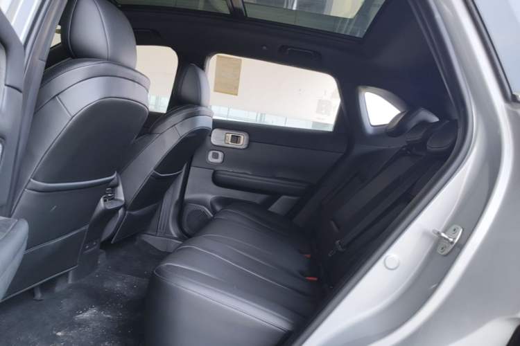 Used Wuling Xingguang S 2024 130 km Flagship Version Left Rear Seat