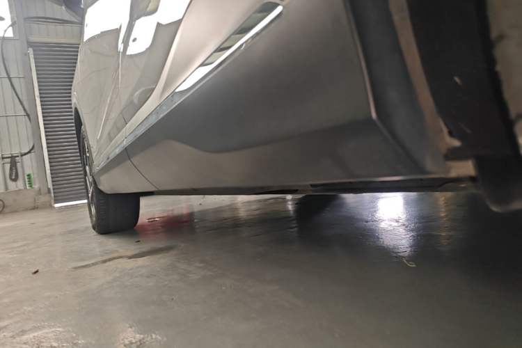 Used Wuling Xingguang S 2024 510km Flagship Edition Left Side Sill