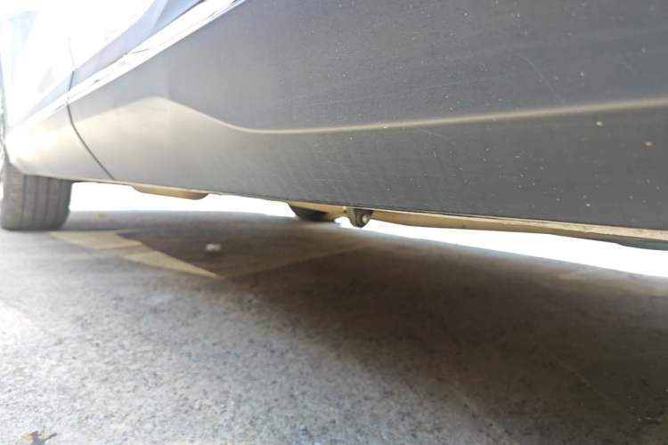 Used Wuling Xingguang S 2024 130 km Flagship Version Left Side Sill