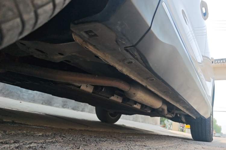 Used Wuling Xingguang S 2024 130 km Flagship Version Left Side Sill
