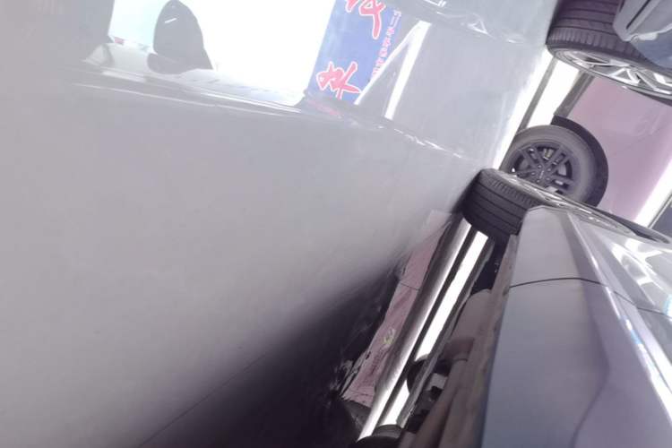 Used Wuling Xingguang S 2024 130km Flagship Version Left Side Sill