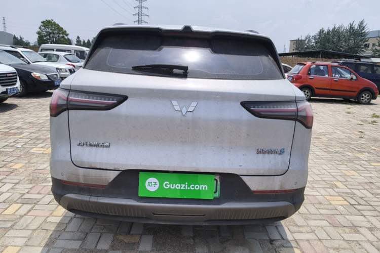 Used Wuling Xingguang S 2024 130 km Flagship Version Rear