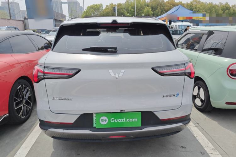 Used Wuling Xingguang S 2024 130 km Flagship Version Rear