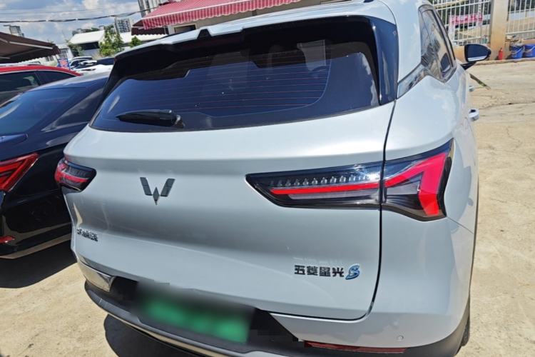 Used Wuling Xingguang S 2024 130 km Flagship Version Rear