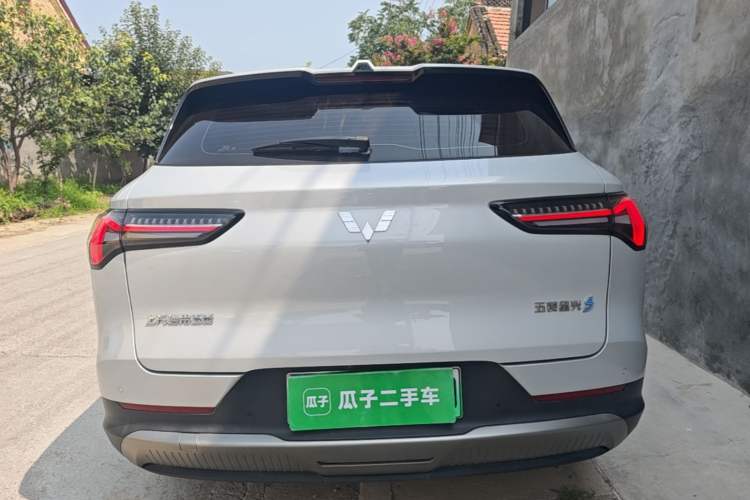 Used Wuling Xingguang S 2024 130 km Flagship Version Rear