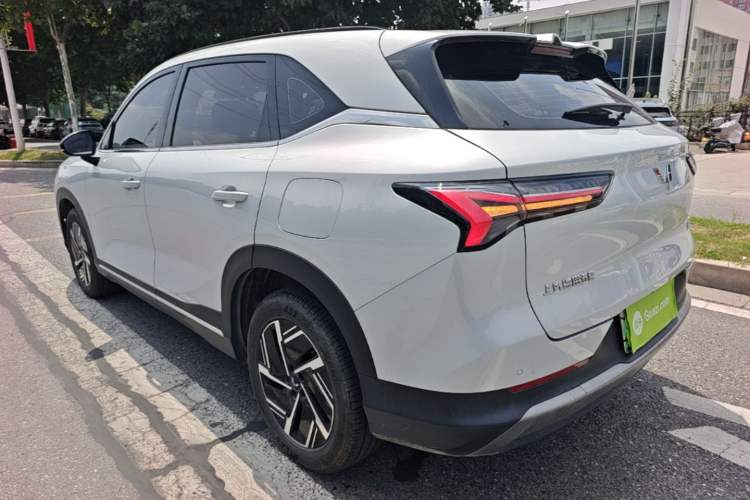 Used Wuling Xingguang S 2024 130 km Flagship Version Rear Left 45 Deg