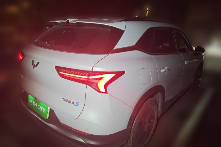 Used Wuling Xingguang S 2024 130 km Flagship Version Rear Right 45 Deg