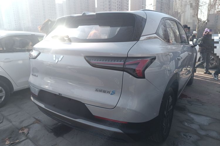 Used Wuling Xingguang S 2024 130 km Flagship Version Rear Right 45 Deg