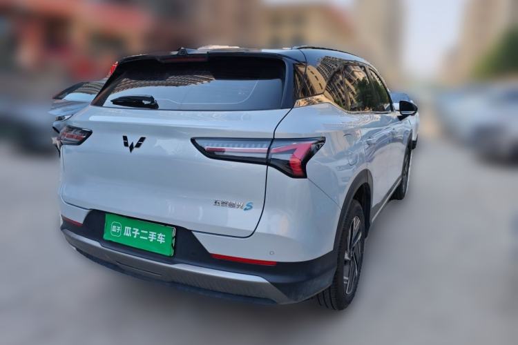 Used Wuling Xingguang S 2024 60km Advanced Version Rear Right 45 Deg