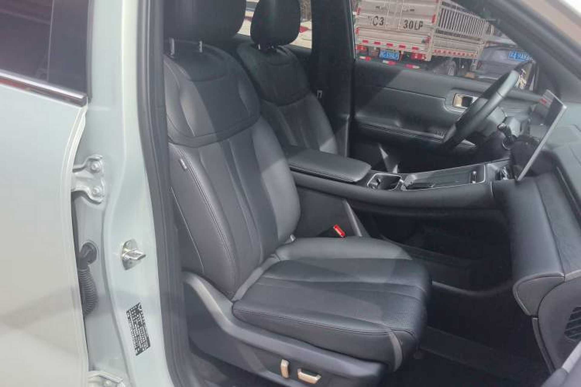 Used Wuling Xingguang S 2024 510 km Flagship Version Right Front Seat