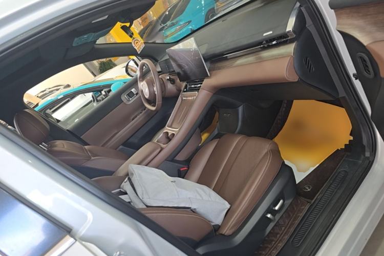Used Wuling Xingguang S 2024 510 km Flagship Version Right Front Seat