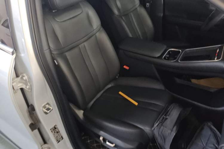 Used Wuling Xingguang S 2024 510 km Flagship Version Right Front Seat