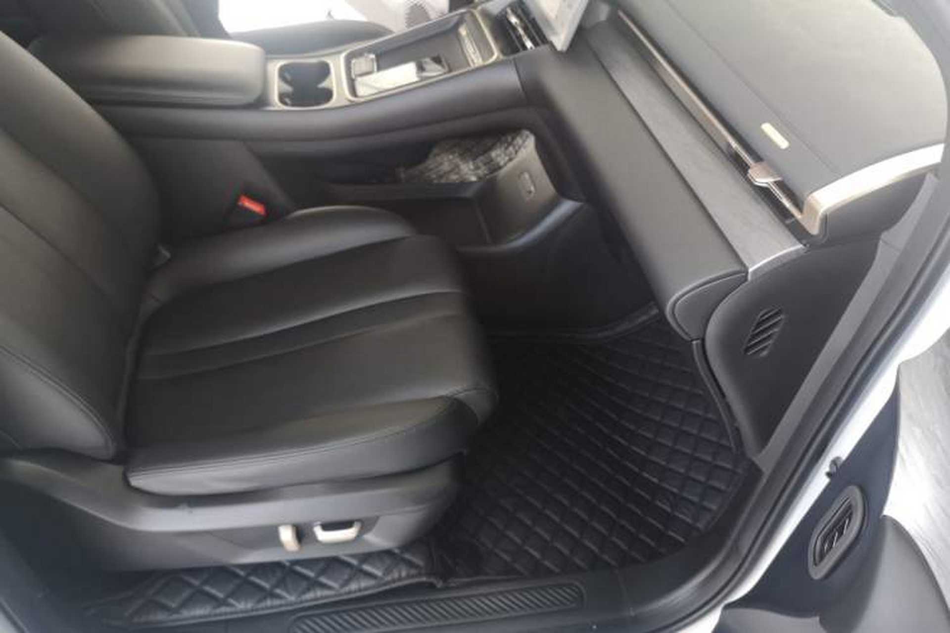 Used Wuling Xingguang S 2024 130 km Flagship Version Right Front Seat