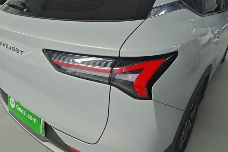 Used Wuling Xingguang S 2024 510km Flagship Edition Right Rear Taillight