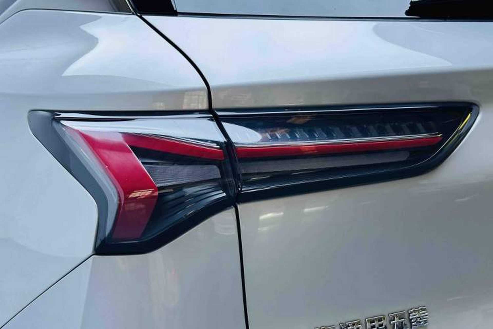 Used Wuling Xingguang S 2024 510 km Flagship Version Right Rear Taillight