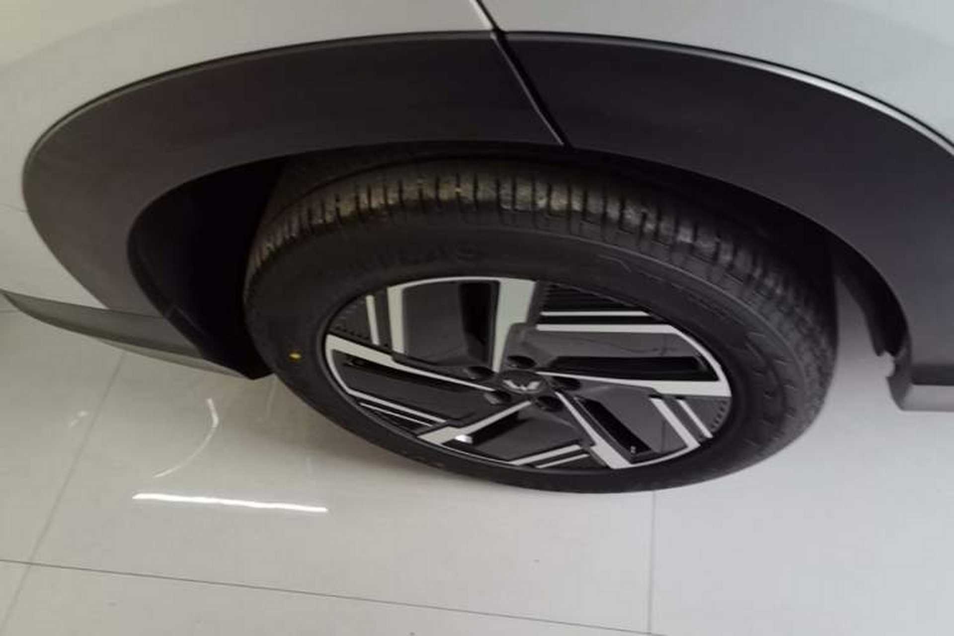 Used Wuling Xingguang S 2024 130km Flagship Version Right Rear Wheel Hub