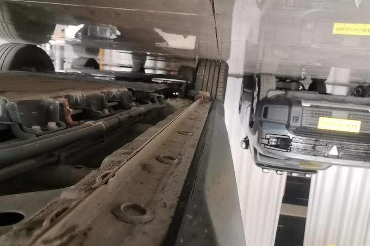 Used Wuling Xingguang S 2024 130km Flagship Version Right Side Sill