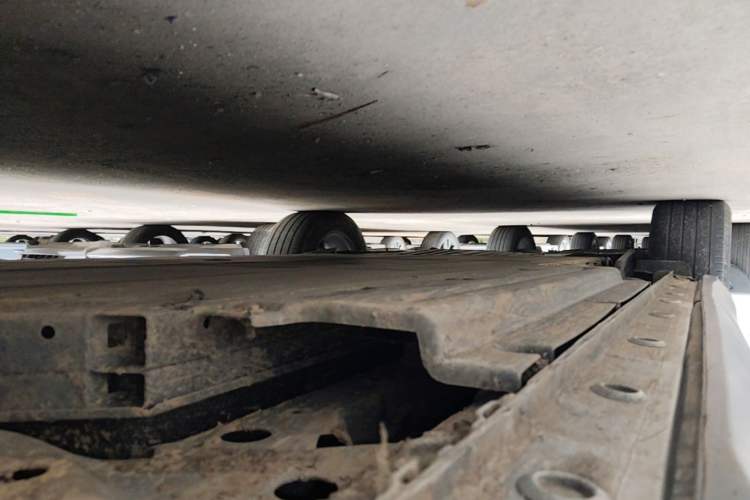 Used Wuling Xingguang S 2024 510 km Flagship Version Right Side Sill