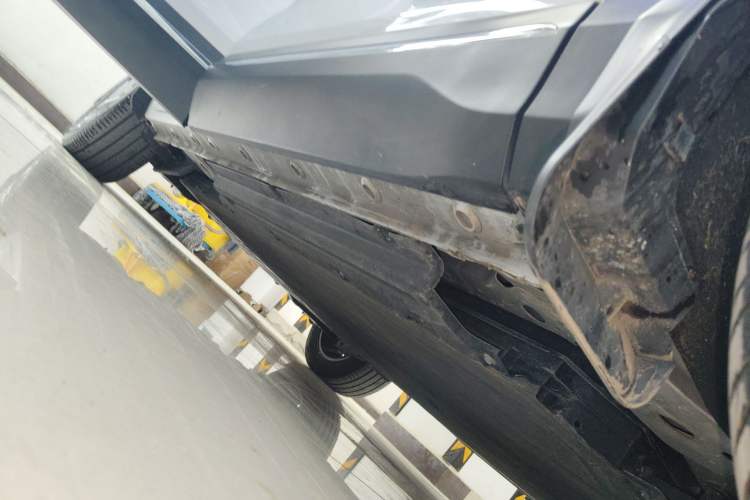 Used Wuling Xingguang S 2024 510km Flagship Edition Right Side Sill
