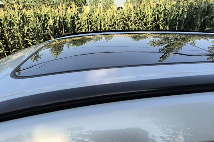 Used Wuling Xingguang S 2024 130 km Flagship Version Roof