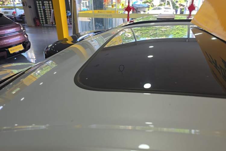 Used Wuling Xingguang S 2024 510 km Flagship Version Roof