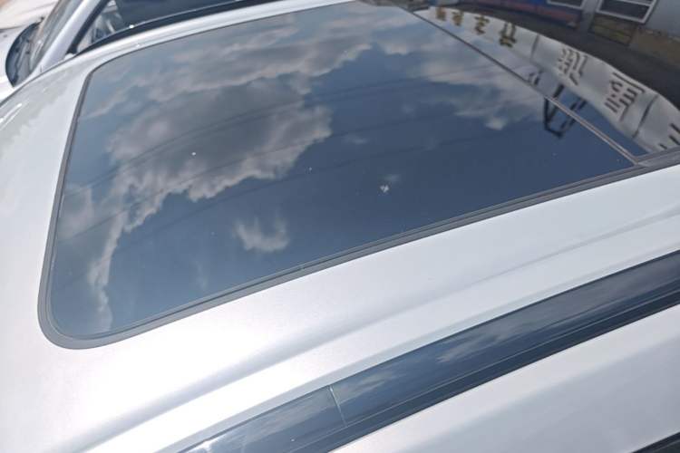 Used Wuling Xingguang S 2024 130 km Flagship Version Roof