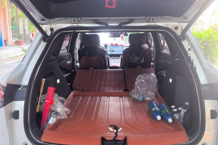 Used Wuling Xingguang S 2024 510 km Flagship Version Trunk