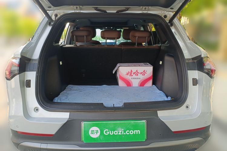 Used Wuling Xingguang S 2024 510 km Flagship Version Trunk