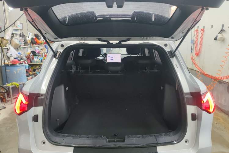 Used Wuling Xingguang S 2024 510km Flagship Edition Trunk