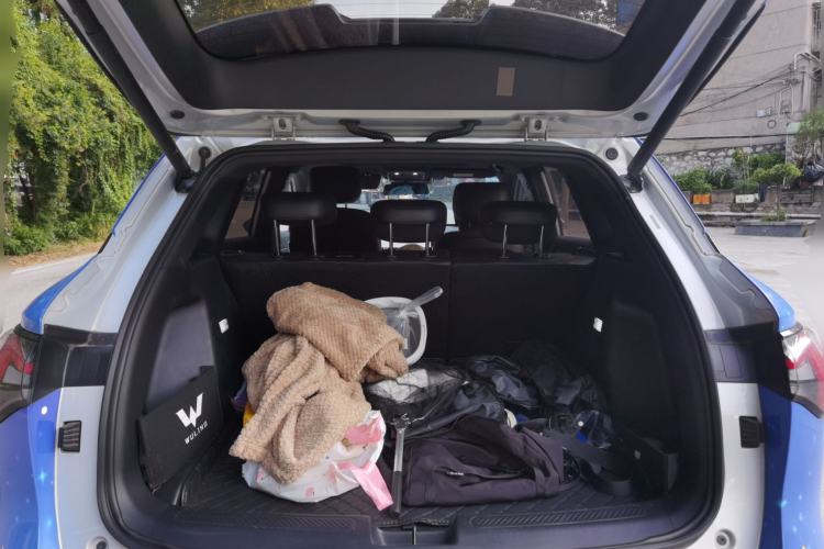 Used Wuling Xingguang S 2024 130 km Flagship Version Trunk