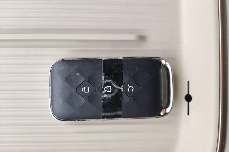 Used Wuling Xingguang S 2024 510 km Flagship Version Vehicle Key