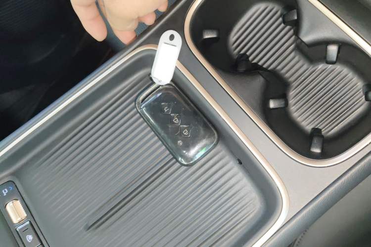 Used Wuling Xingguang S 2024 510km Flagship Edition Vehicle Key