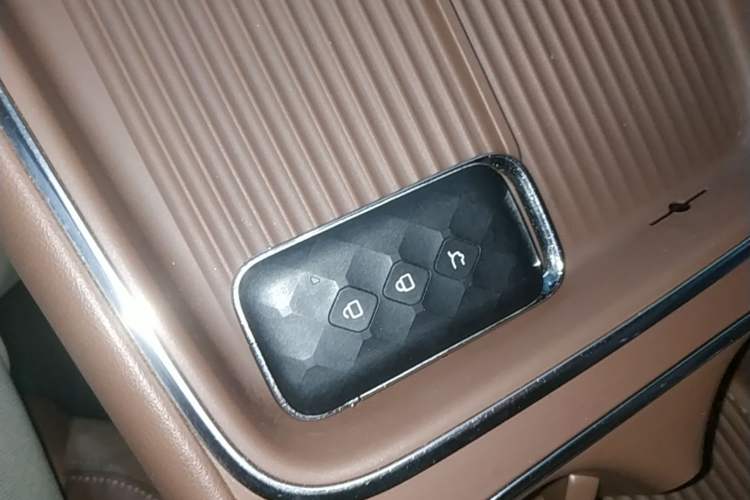Used Wuling Xingguang S 2024 130 km Flagship Version Vehicle Key