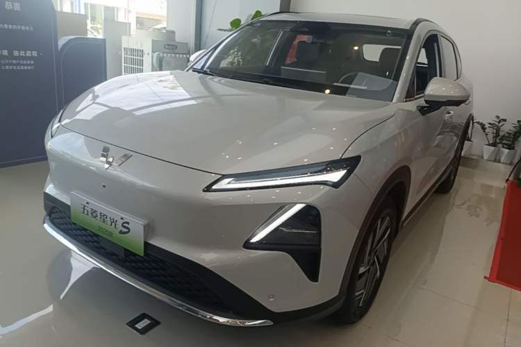 Used Wuling Xingguang S 2024 510 km Flagship Version Guazi used car, China used car export, Used car for sale, Used  cars, Cheapest cars for sale
