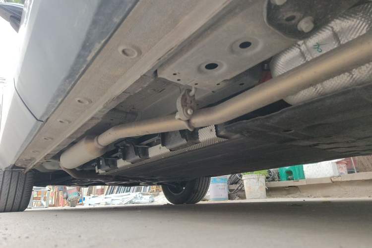 Used Wuling Xingguang S 2024 130 km Flagship Version Chassis Rear Left