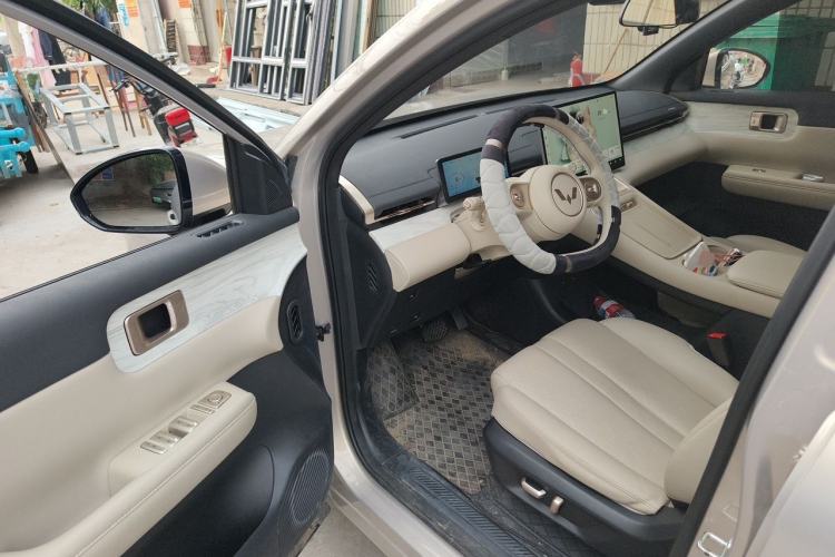 Used Wuling Xingguang S 2024 130 km Flagship Version Driver Seat