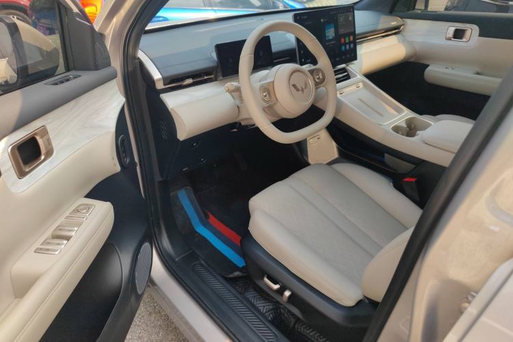 Used Wuling Xingguang S 2024 130 km Flagship Version Driver Seat