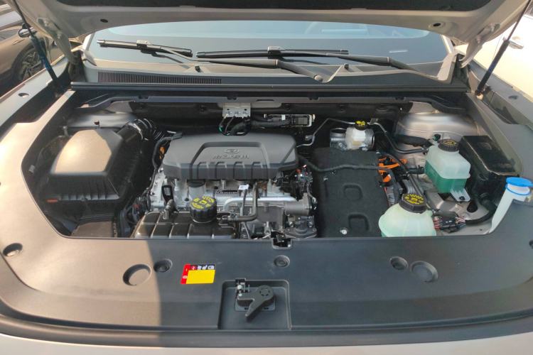 Used Wuling Xingguang S 2024 130 km Flagship Version Engine Bay